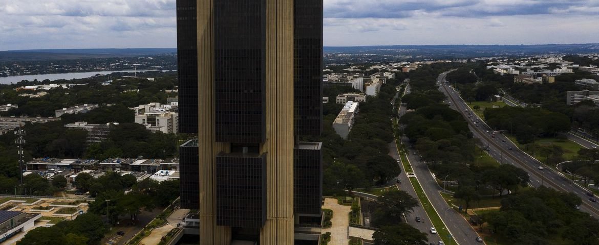 Economia: Mudanças sobre lavagem de dinheiro são regulamentadas pelo BC