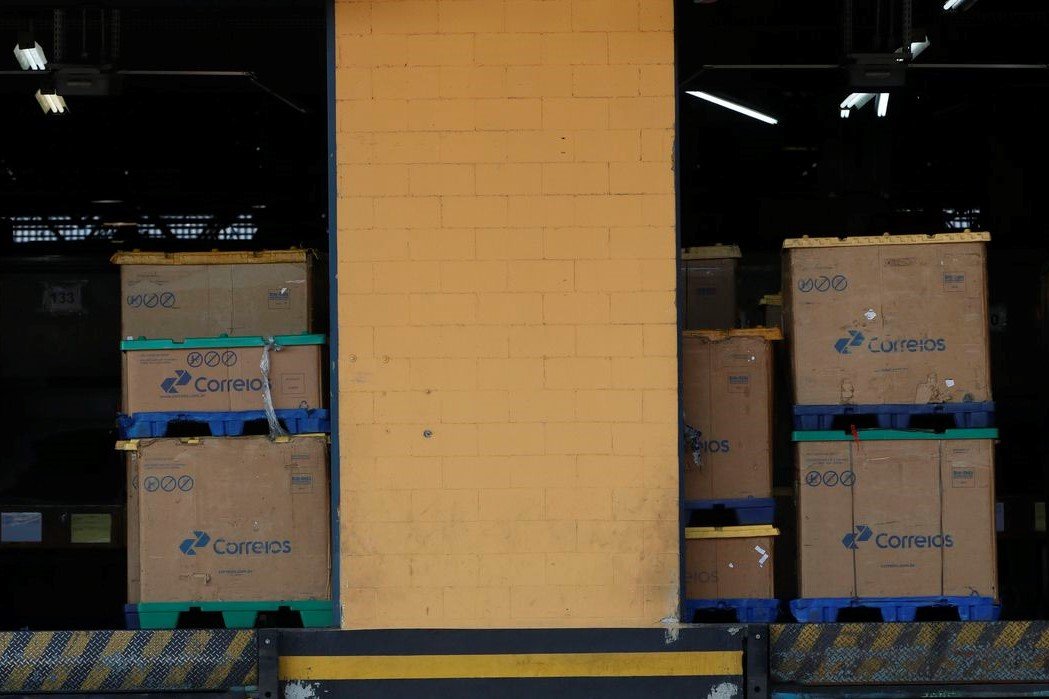 Refugo: Correios divulgam lotes de 61 mil objetos que vão a leilão no dia 27