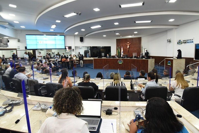 Conferência: Câmara Municipal de Fortaleza discute retomada econômica com vereadores e prefeitos do Ceará
