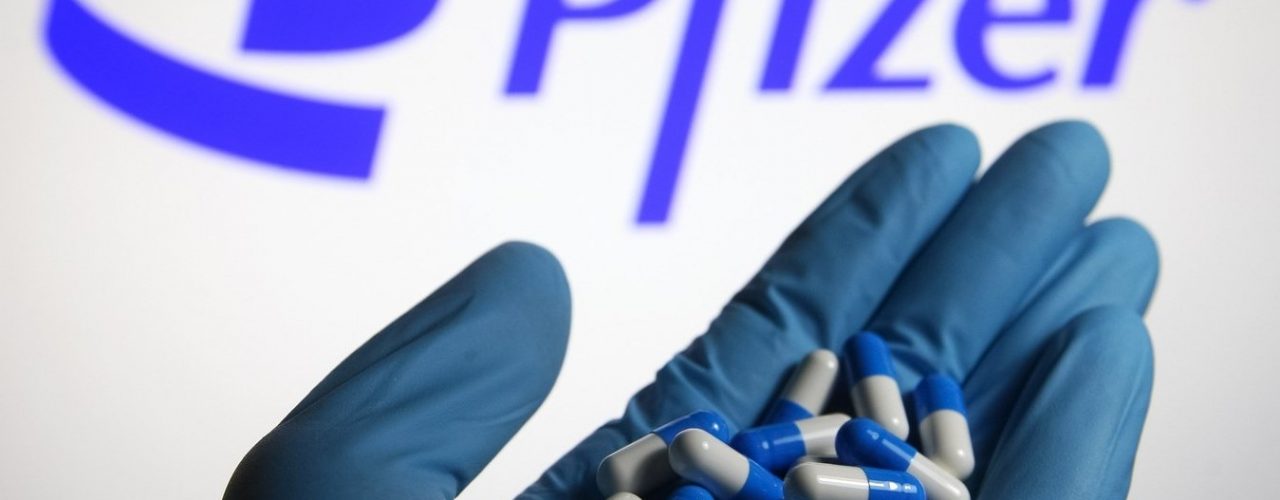Pandemia: Reino Unido aprova pílula da Pfizer contra covid-19