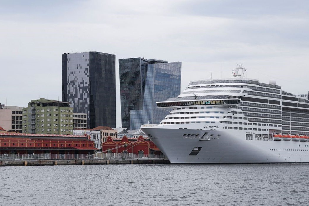 Pandemia: Empresa suspende temporariamente passeios de navios de cruzeiros no Brasil