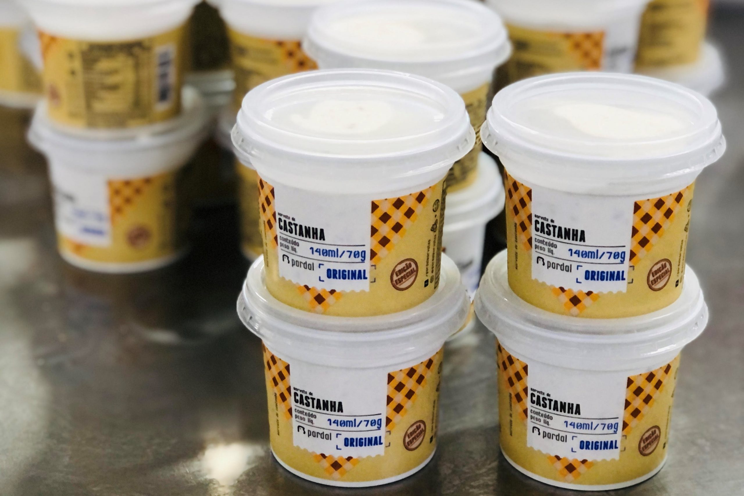 Pardal lança nova embalagem de sorvete de castanha