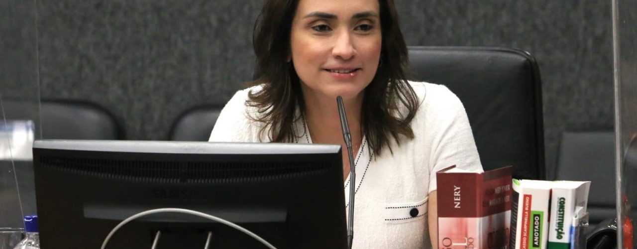 Justiça: Primeira advogada a ocupar o cargo de Juíza Titular do TRE do Ceará é reconduzida para novo biênio