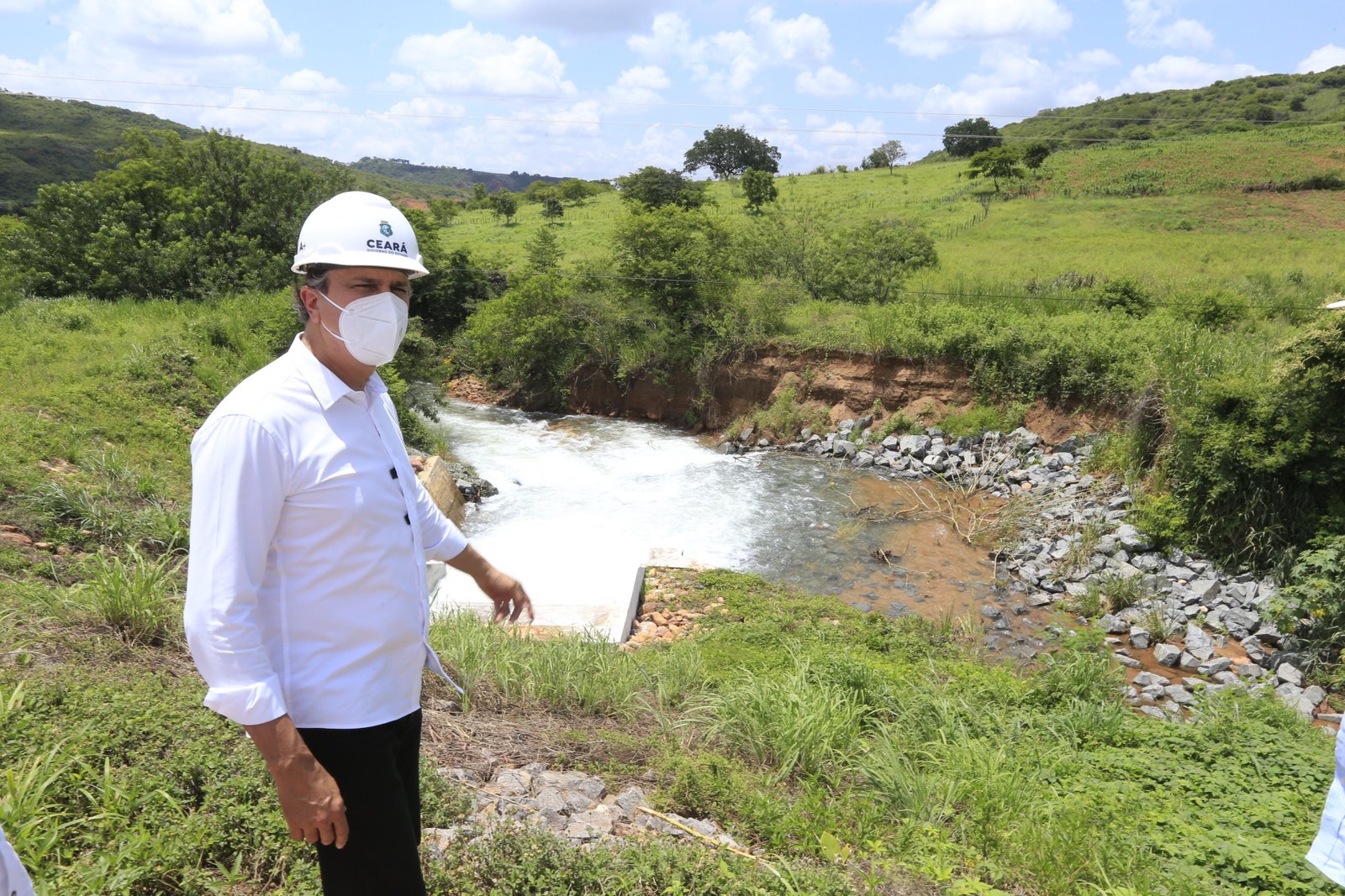 Recursos Hídricos: Governo do Ceará inaugura Cinturão das Águas