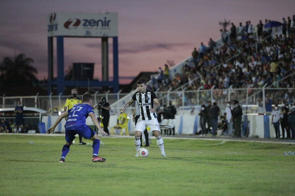 Alvinegro perdeu para o Iguatu nos pênaltis e está eliminado. | Foto: Israel Simonton/Cearasc