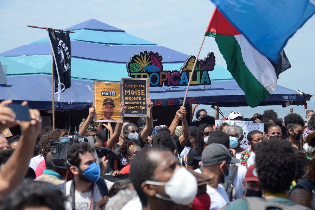 Ato público: Manifestantes pedem justiça por morte de Moïse em protesto no Rio de Janeiro