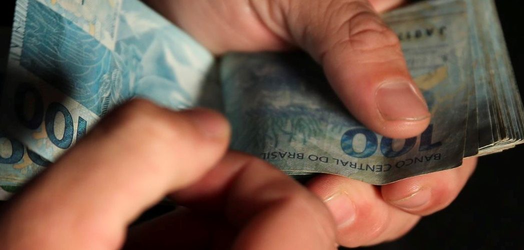 Economia: Tem dinheiro sobrando em fundos públicos e instituições governamentais. Saiba como resgatar