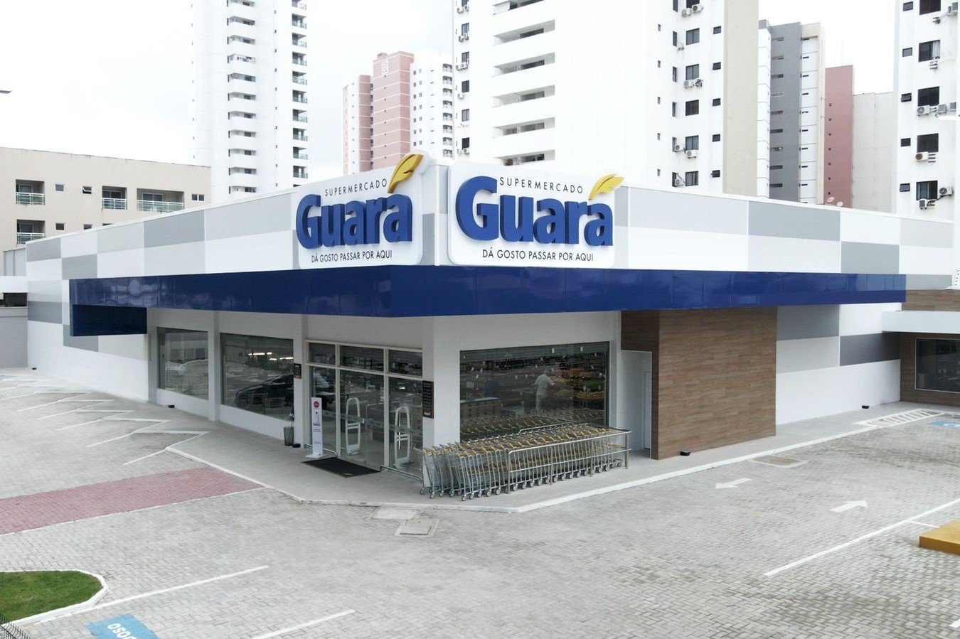 Supermercado Guará abre a unidade no Shopping Iguatemi, em Fortaleza