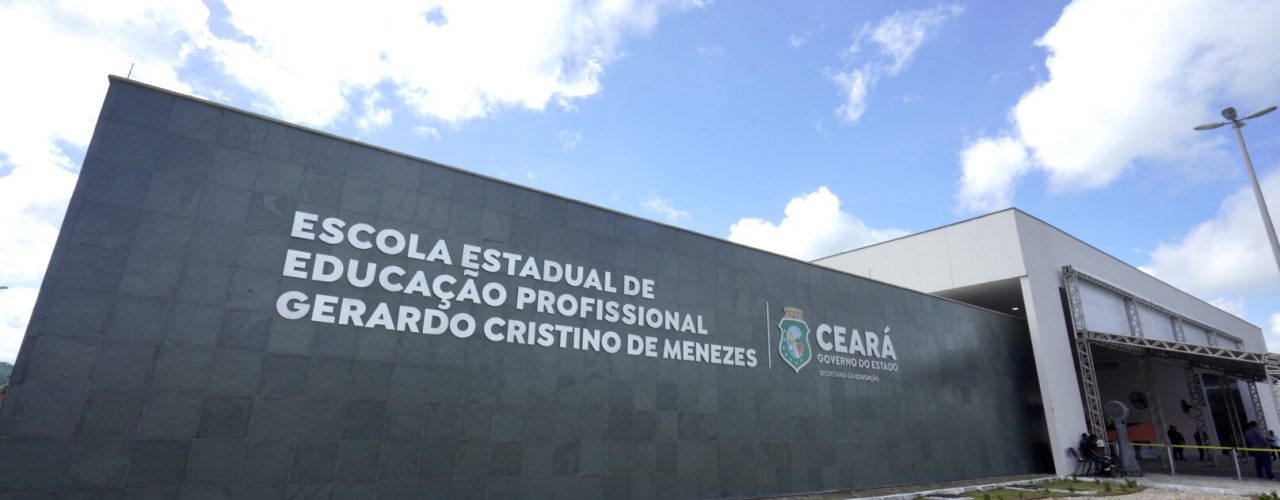 Educação: Governo do Ceará inaugura Escola Estadual de Educação Profissional em Coreaú