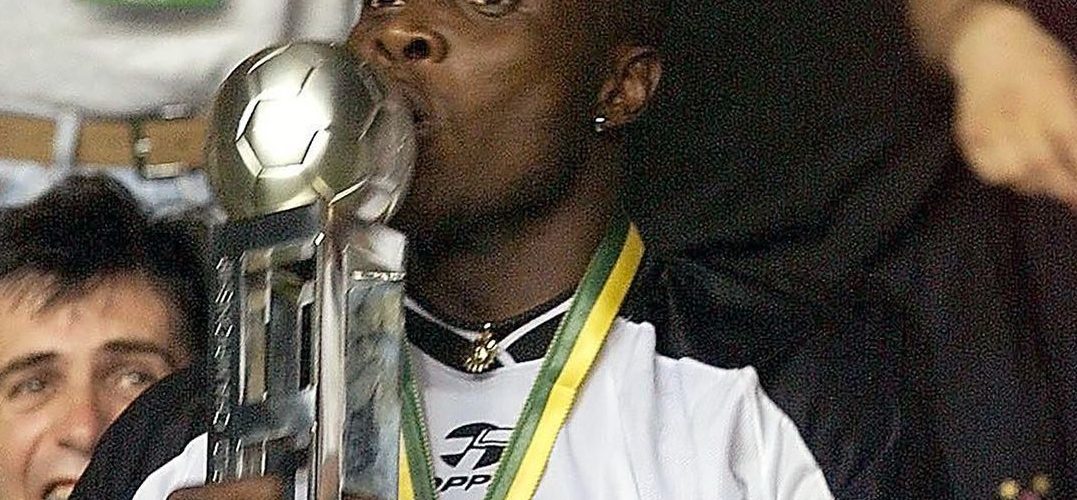 Luto no Esporte: Ídolo do Corinthians e da seleção colombiana, Rincón morre após acidente de carro