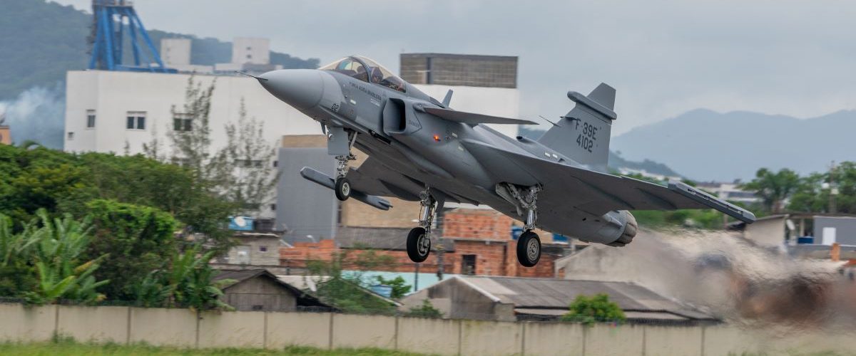 Defesa: Primeiros caças Gripen E de série estão no Brasil