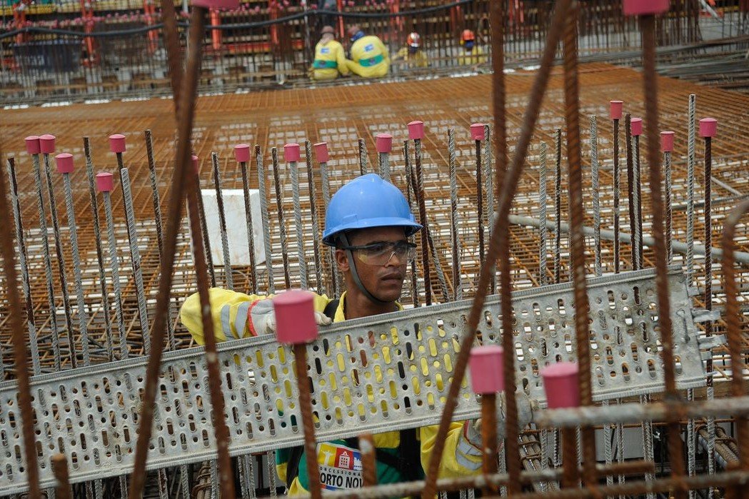 Economia: Inflação da construção civil sobe para 0,87% em abril, diz FGV