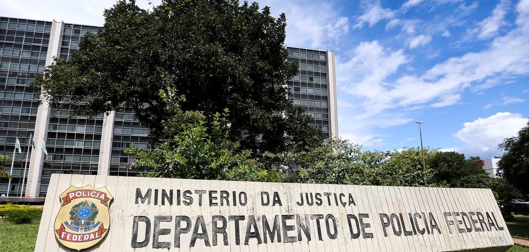 Segurança: Polícia Federal desarticula organização criminosa que promovia pirâmide financeira