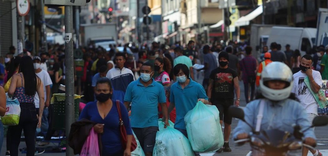 Economia: Confiança do comércio sobe 4,6 pontos em junho, aponta Fundação Getúlio Vargas