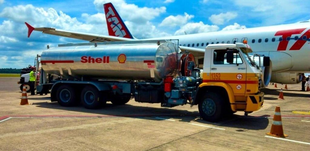 Economia: Petrobras eleva em 11,4% preço médio da querosene de aviação