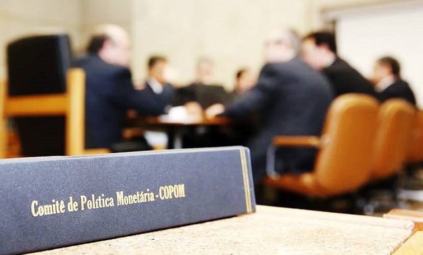 Economia: Analistas repercutem aumento da taxa Selic e avaliam que 'remédio amargo' é necessário