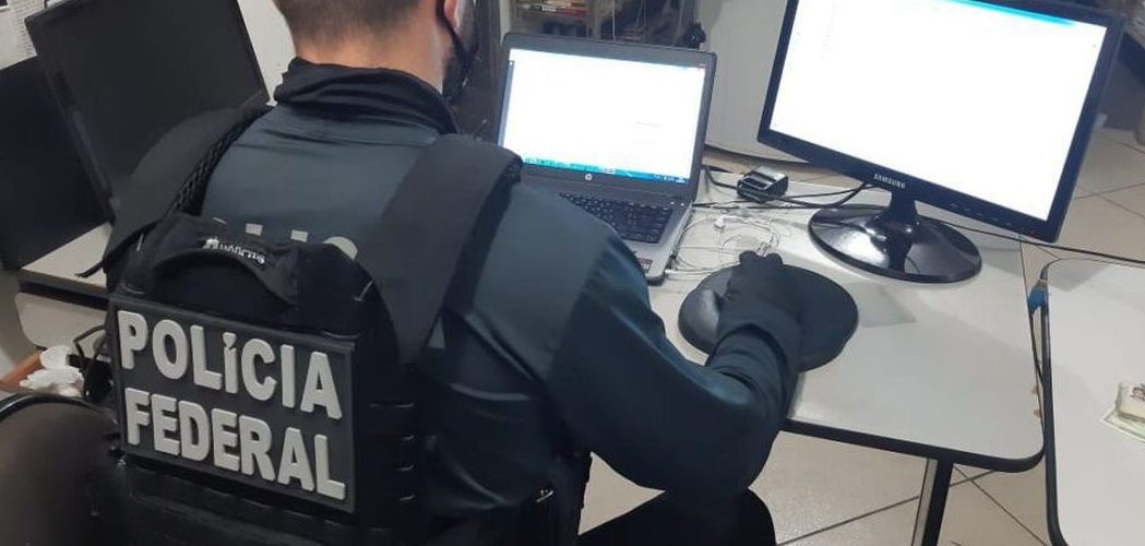 Carga Perigosa: Polícia Federal prende importador que usava Correios para trazer armas para o Brasil