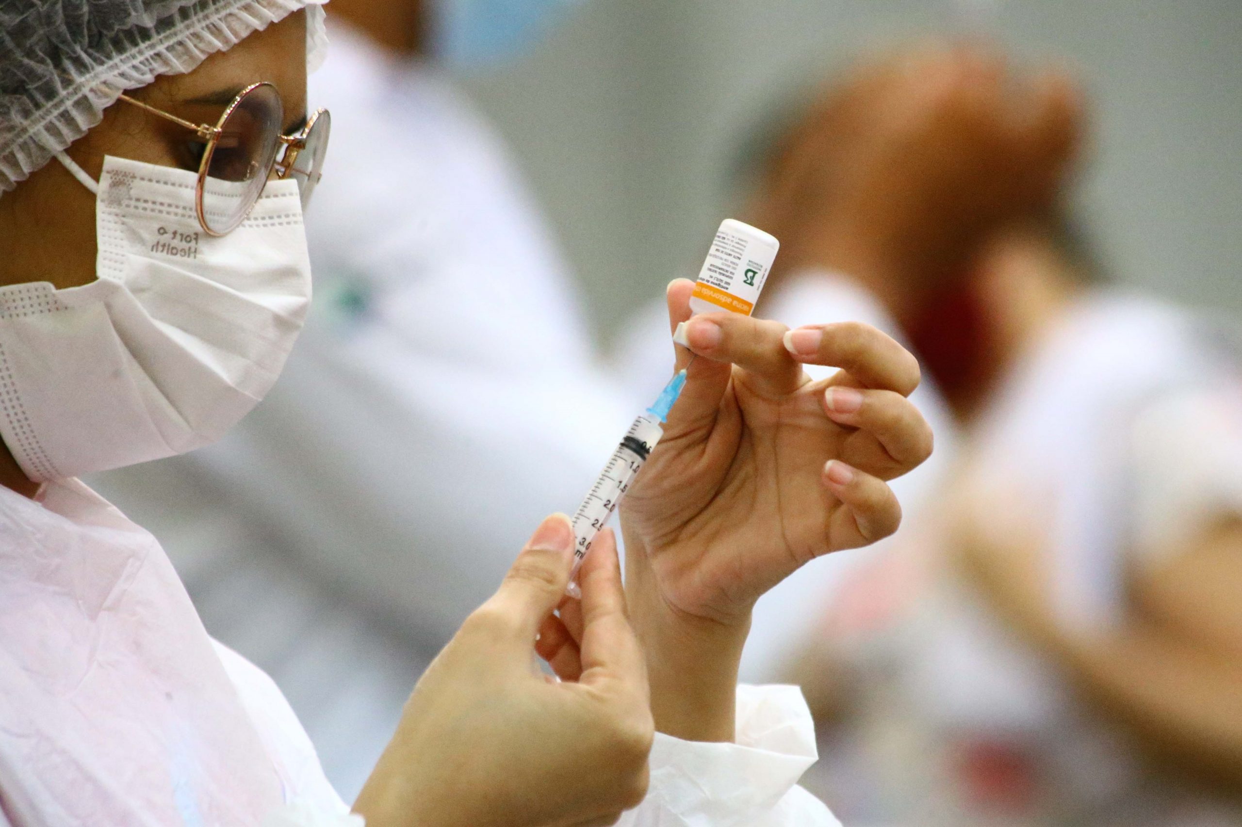 Covid-19: Fortaleza inicia aplicação de terceira dose em crianças de 5 a 11 anos