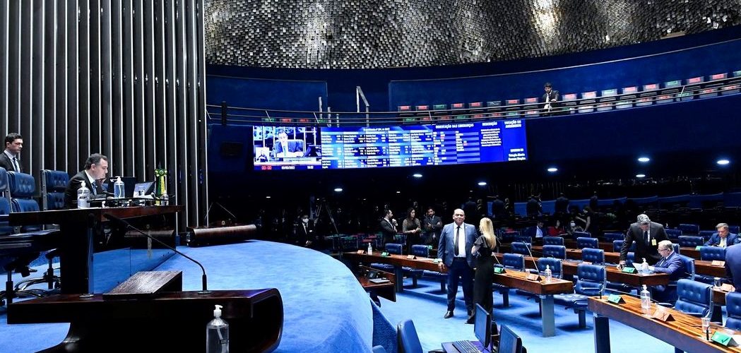 Política: Senado aprova projeto que reformula sistema de crédito cooperativo