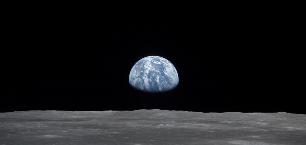 Missão Artemis terá 3 fases e levará primeira mulher à Lua