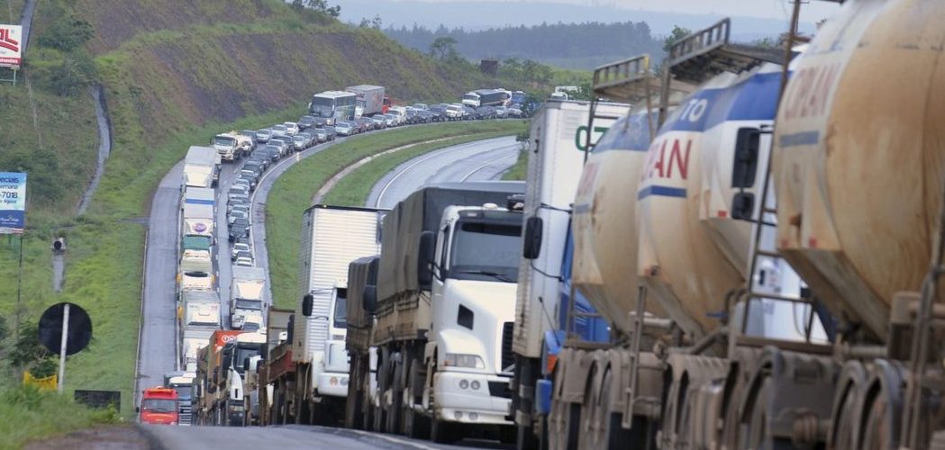 Economia: ANTT aprova reajuste dos valores da tabela dos pisos mínimos de frete