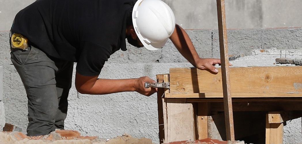 Economia: Inflação da construção cai para 1,16% em julho