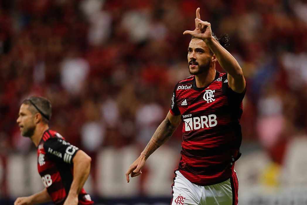 Futebol: Mesmo poupando titulares, Flamengo vence Coritiba pelo Brasileirão