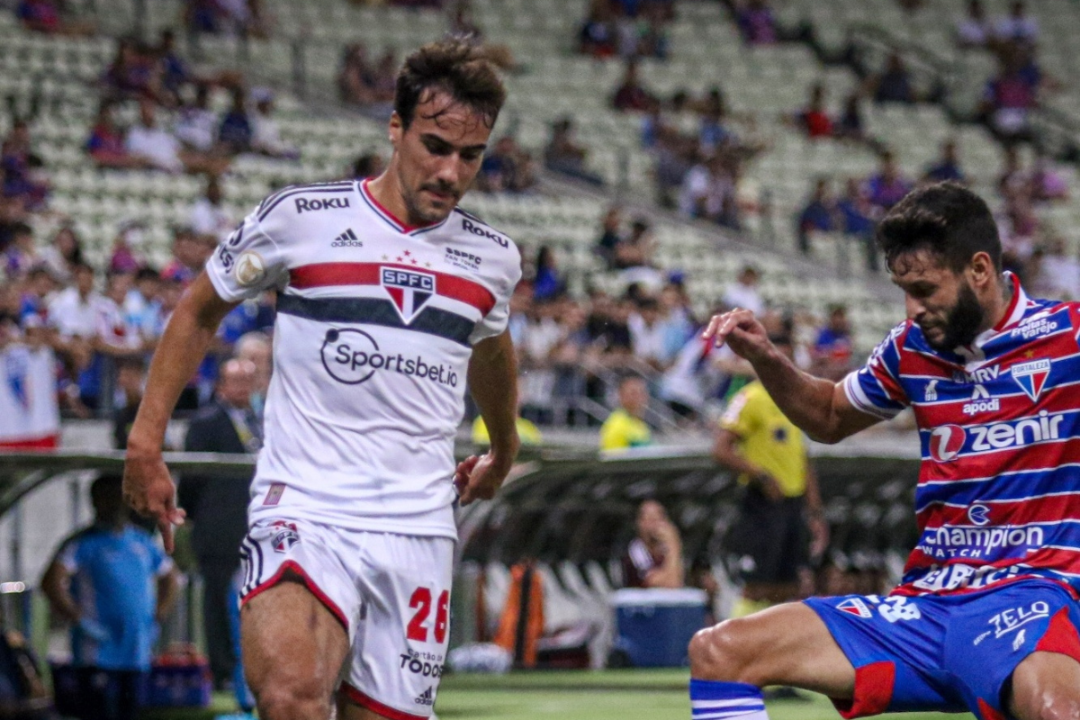 Equipes se enfrentam neste domingo, no Morumbi. | Imagem: Lucas Emanuel/AGIF