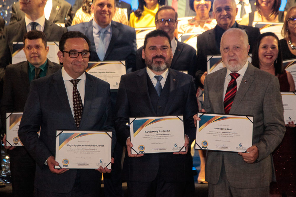 Posse: Daniel Coêlho assume comando da FENACON