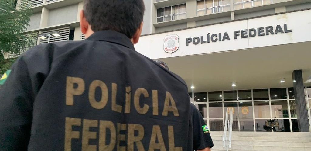 Espelho Branco 2: Liderança de facção criminosa é alvo de operação da Polícia Federal no Ceará