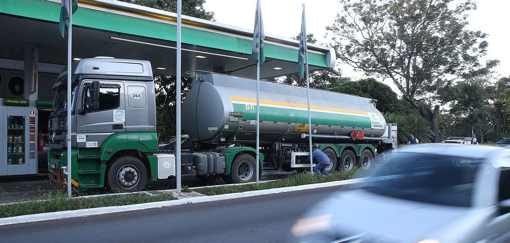 Negócios: Startup revoluciona forma como transportadoras pagam abastecimentos em postos de combustível