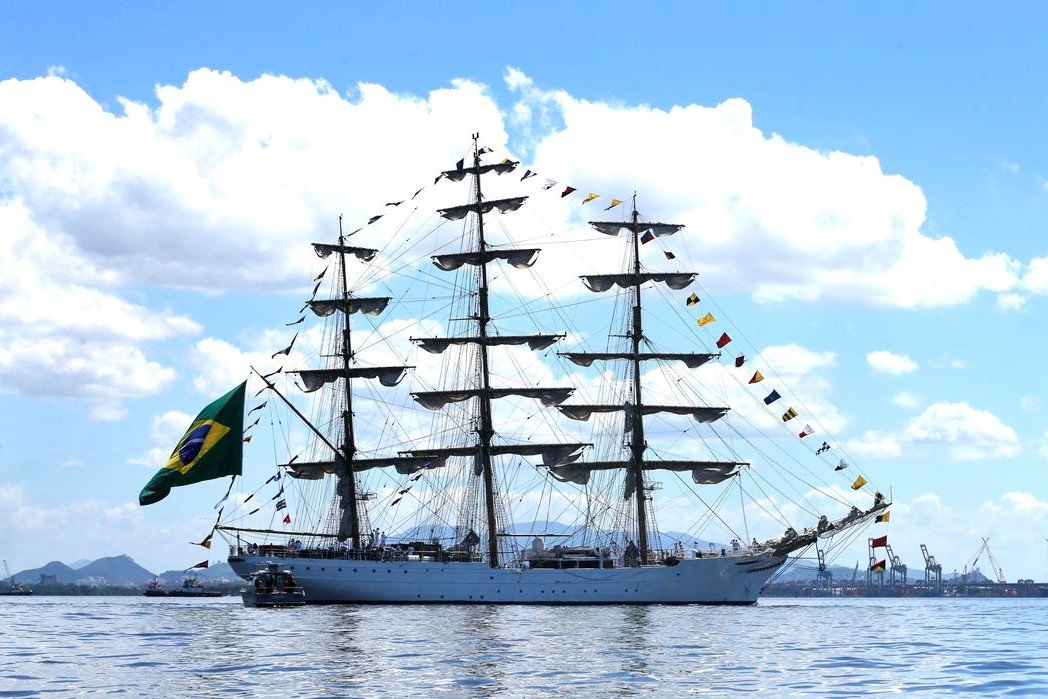 Bicentenário: Marinha participa do 7 de Setembro com parada naval no litoral do Rio
