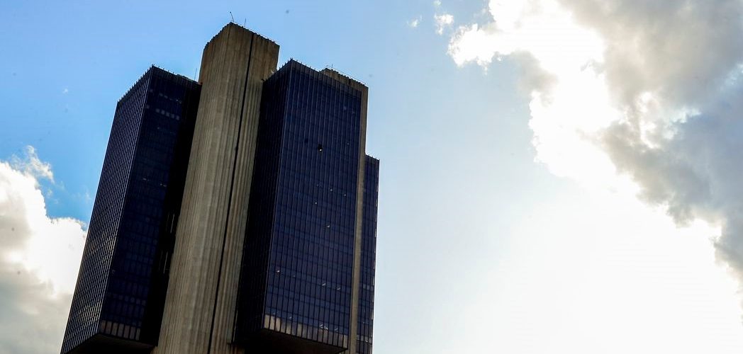 Economia: Atividade econômica tem alta de 1,17% em julho, diz Banco Central