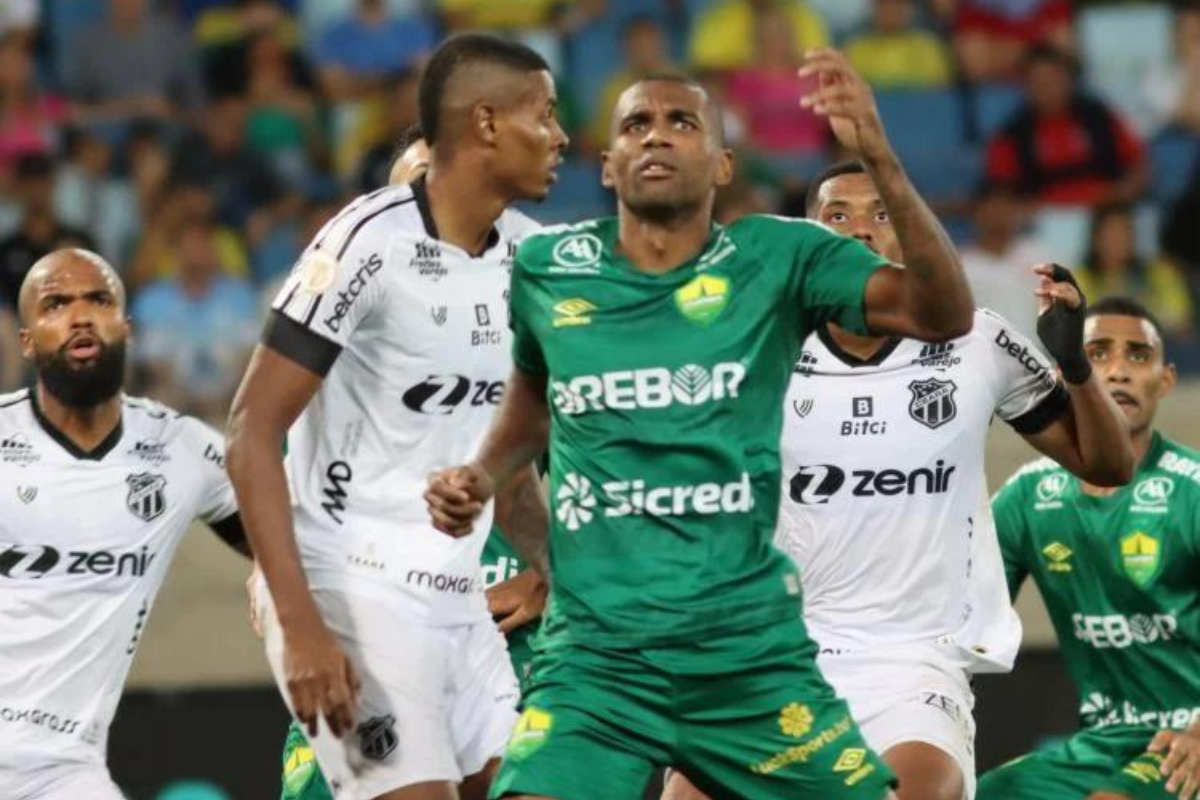 Jogo acontece na Arena Castelão. | Foto: Ascom Dourado