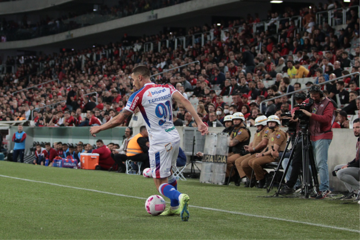 Jogo aconteceu na Arena da Baixada.| Mateus Lotif / Fortaleza EC