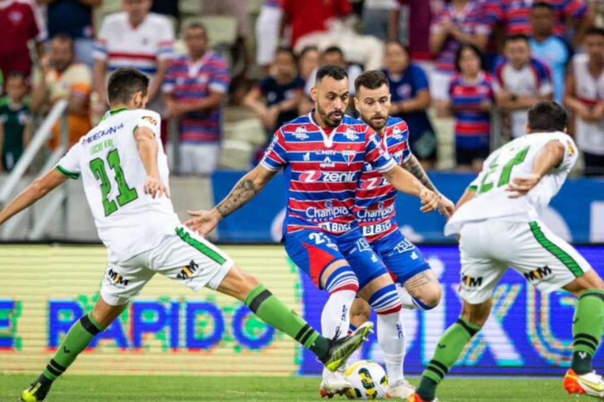 Duelo acontece na Arena Independência | Foto: Matheus Lotif