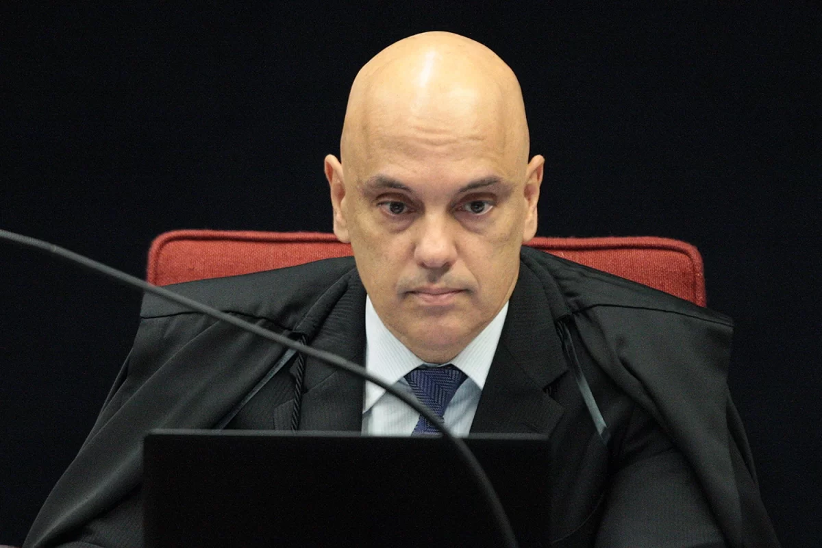 Eleições 2022: Moraes pede comparecimento de eleitores às urnas neste domingo