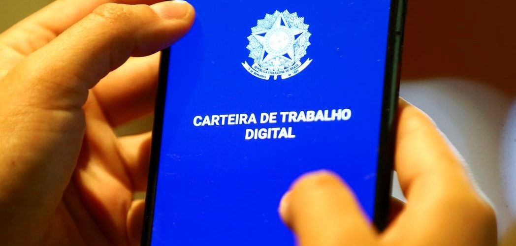 Economia: Micro e pequenas empresas criaram mais de 70% dos empregos de agosto