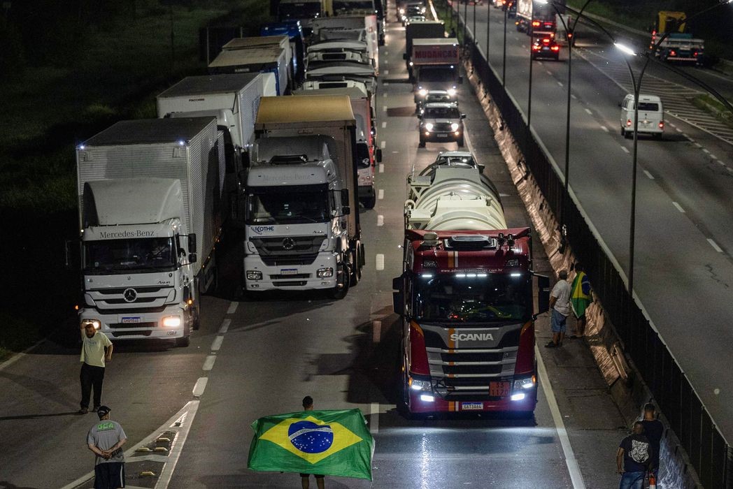 Protestos: Ministro do STF determina o desbloqueio de rodovias federais 