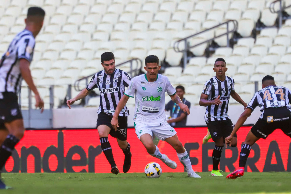 Jogo aconteceu de portões fechados. | Foto: Fernando Alves