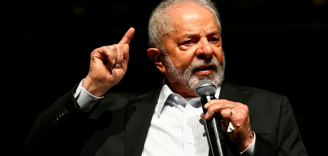 Check-up: Lula se submete a exames de rotina em São Paulo