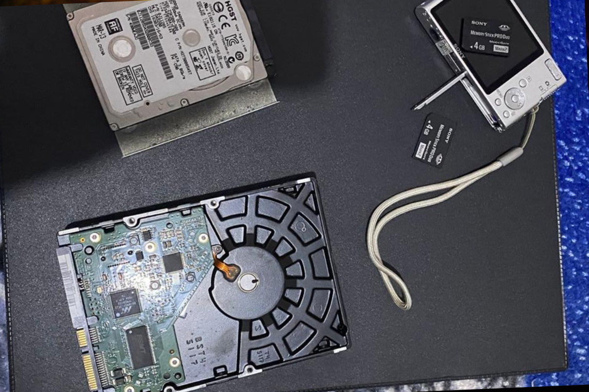 Parte do material ampeeendido passará por perícia. | Foto; Divulgação