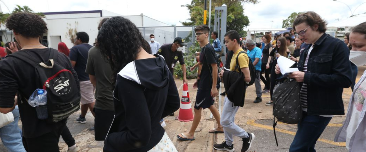 A antecipação dos prazos busca alinhar os processos seletivos com os calendários acadêmicos das instituições de ensino públicas e privadas. | Foto: Marcelo Campanato