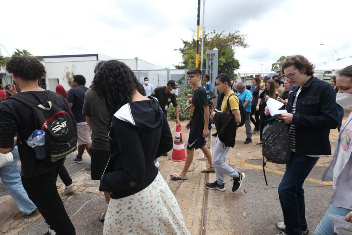 A antecipação dos prazos busca alinhar os processos seletivos com os calendários acadêmicos das instituições de ensino públicas e privadas. | Foto: Marcelo Campanato