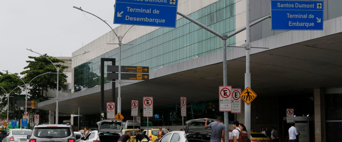 Paralização acontece duas horas por dia. | Foto: Fernando Frazão