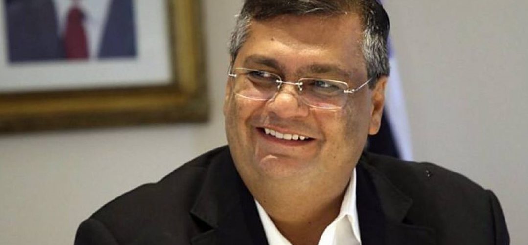 Política: Flávio Dino propõe desarmamento da população