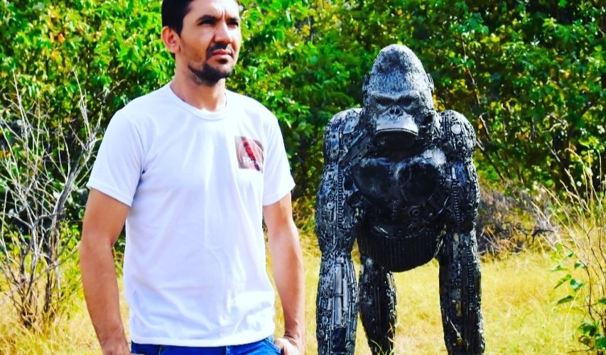 Arte: SIMEC-CE lança exposição feita com peças de sucata de ferro