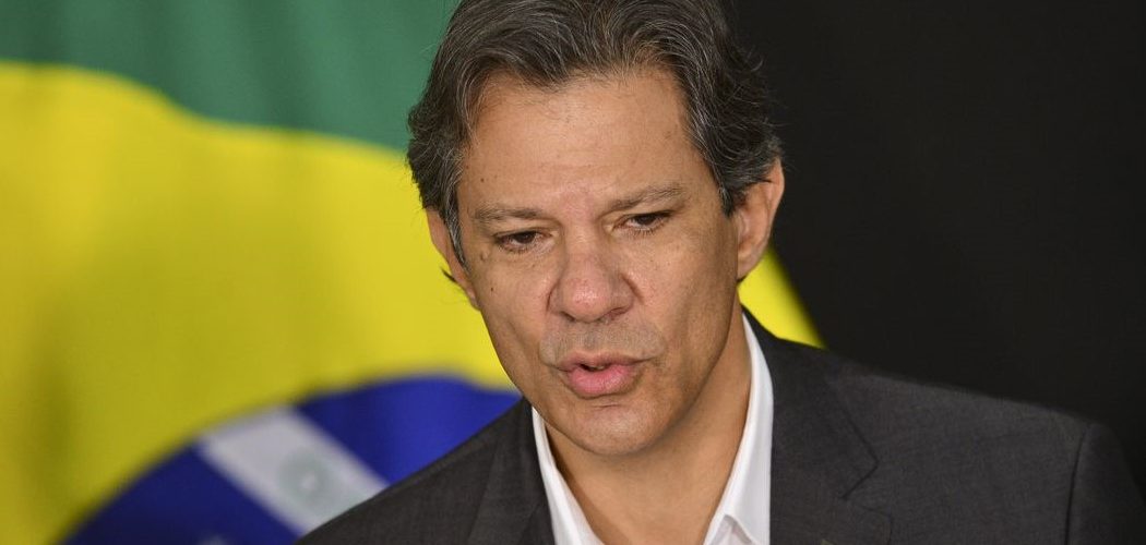 Economia: Salário mínimo “vai ser pago normalmente”, diz Haddad