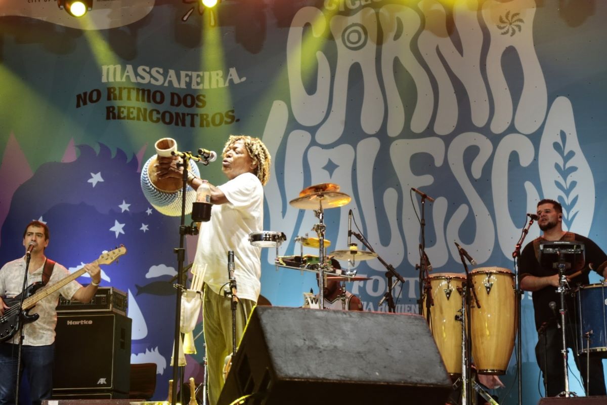 Folia: Mart’nália leva seu samba para o Pré-Carnaval no Aterrinho