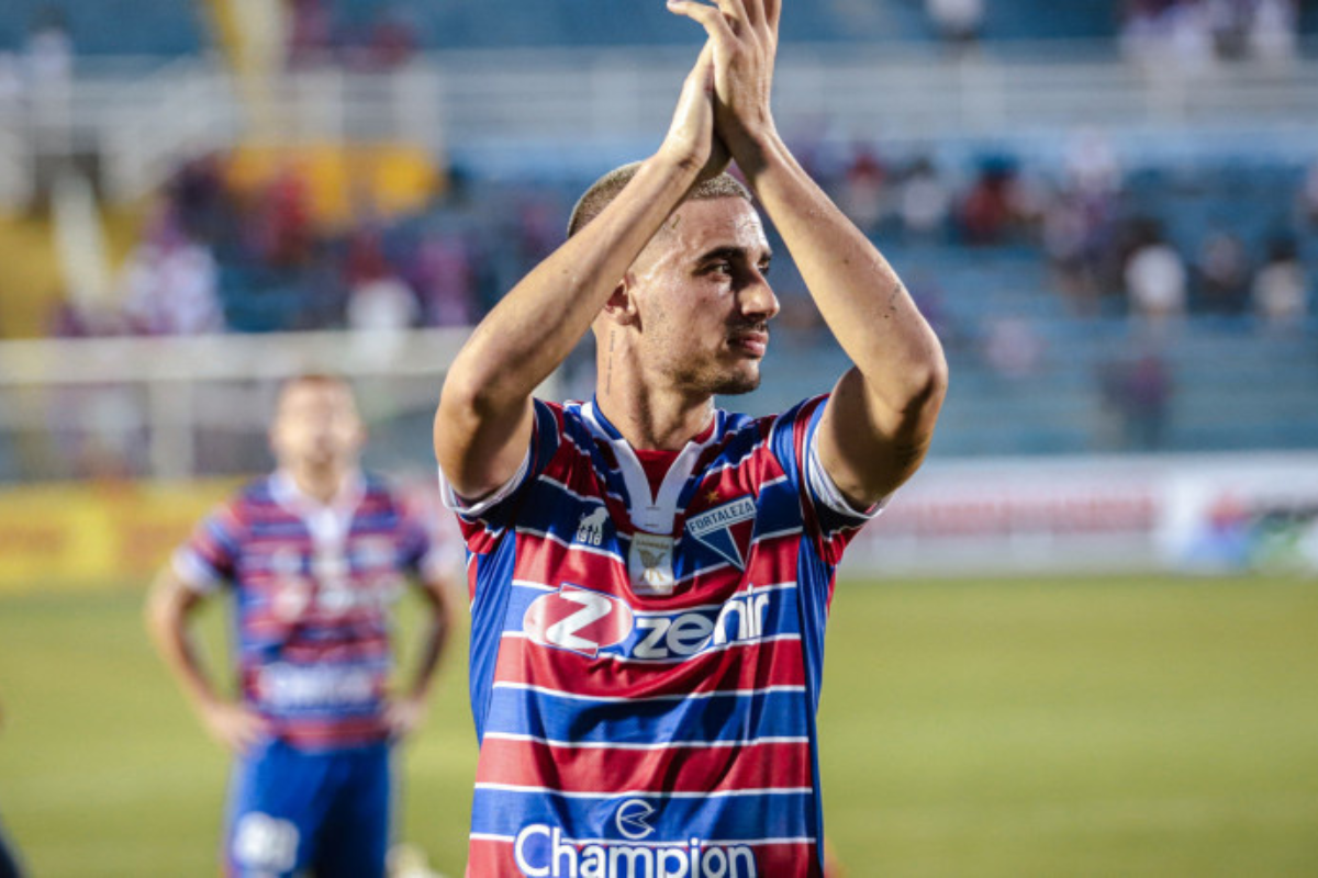 Jogador mantém uma média melhor no Fortaleza. | Foto: MAtheus Lotif